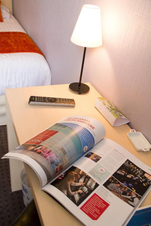 Hotel Les Hirondelles Les Sables-dʼOlonne Zimmer foto
