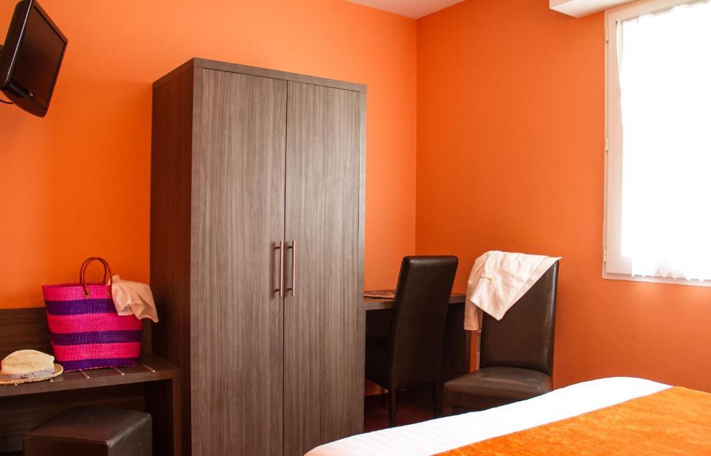 Hotel Les Hirondelles Les Sables-dʼOlonne Zimmer foto