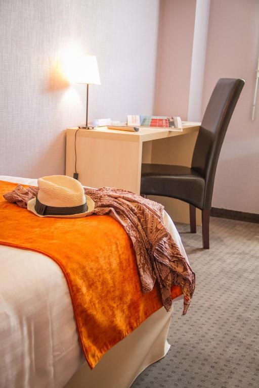 Hotel Les Hirondelles Les Sables-dʼOlonne Zimmer foto
